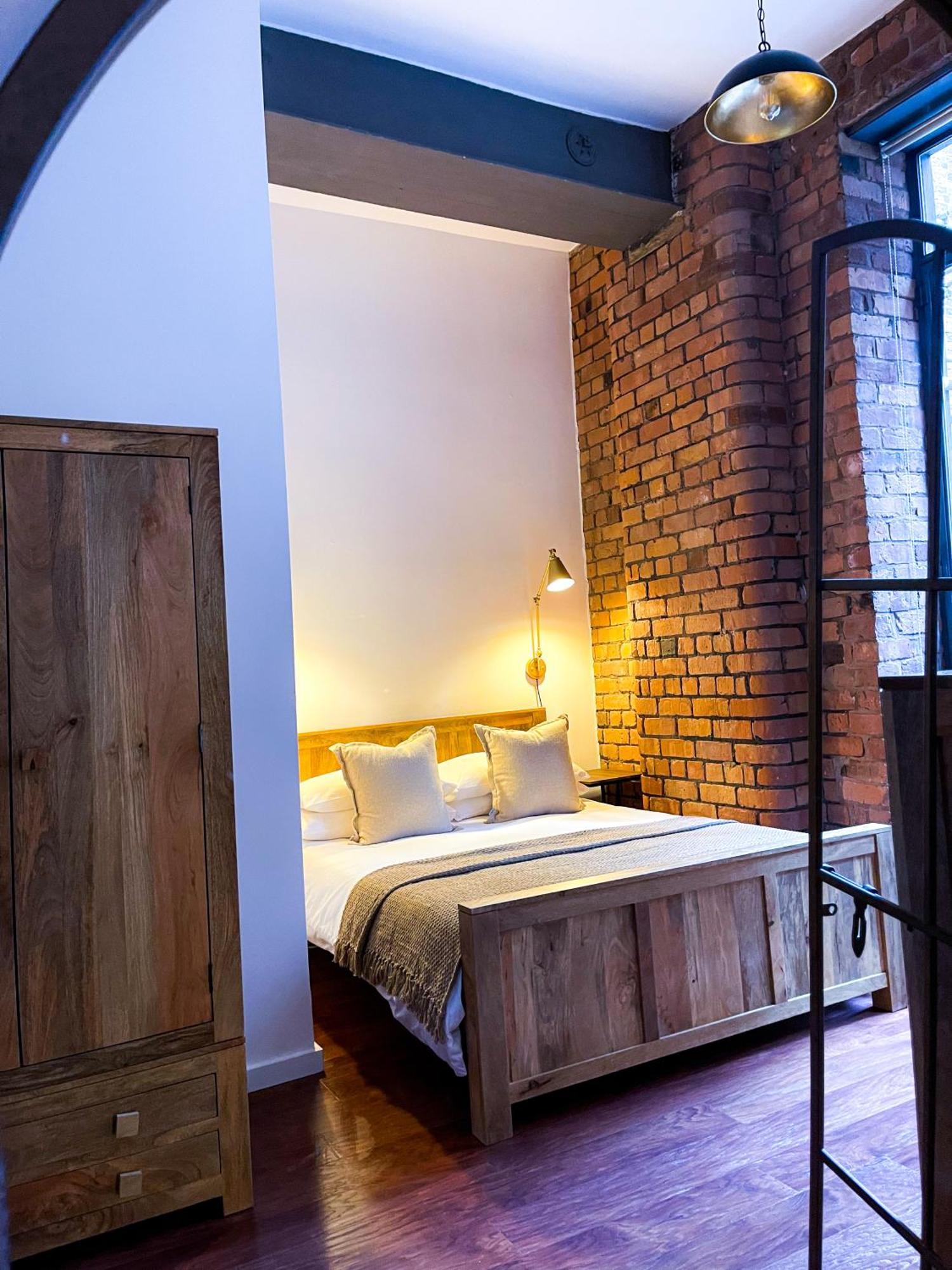 Stylish Loft Apartament - City Center L1 Liverpool Exterior photo